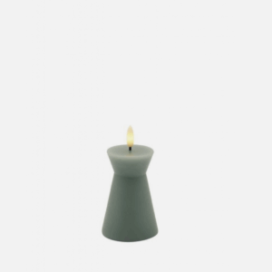 Sirius Sille Nordic Sculpture Sandy Green LED-kaars in Scandinavisch design met warm wit licht