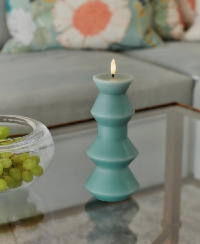 Sirius Sille Nordic Sculpture Sandy Green LED-kaars in Scandinavisch design met warm wit licht (Ø9x20,5 cm)